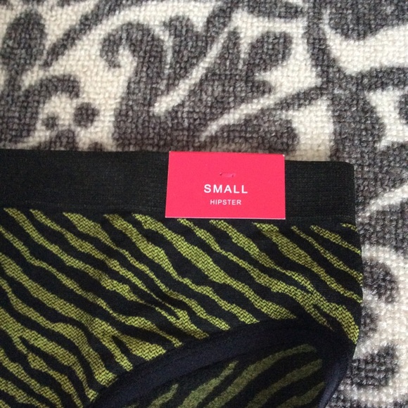 Inner self Hipster Pantie Size S - Picture 2 of 3